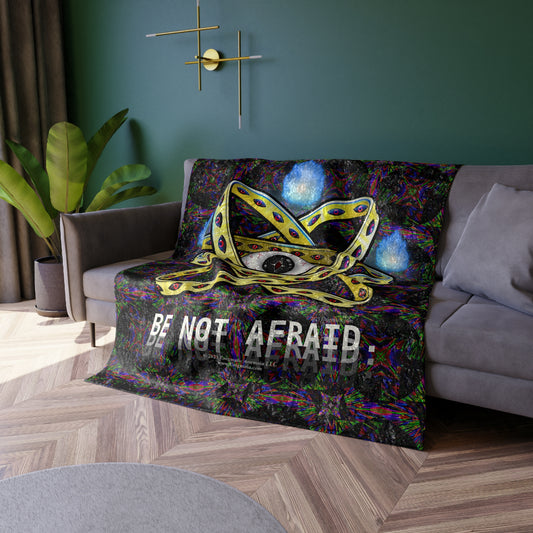 Be Not Afraid — Ophanim - Biblically Accurate Angel Design Crushed Velvet Blanket