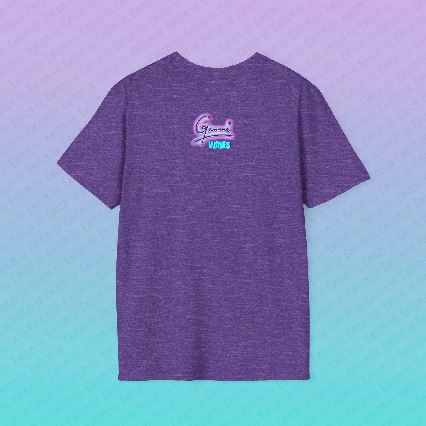 Gummi — Waves - Retro Aesthetic Geometric Memphis Style Pastel Vaporwave Unisex T-Shirt