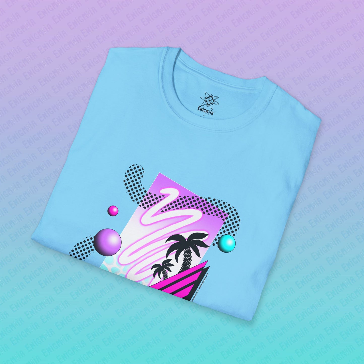 Gummi — Waves - Retro Aesthetic Geometric Memphis Style Pastel Vaporwave Unisex T-Shirt