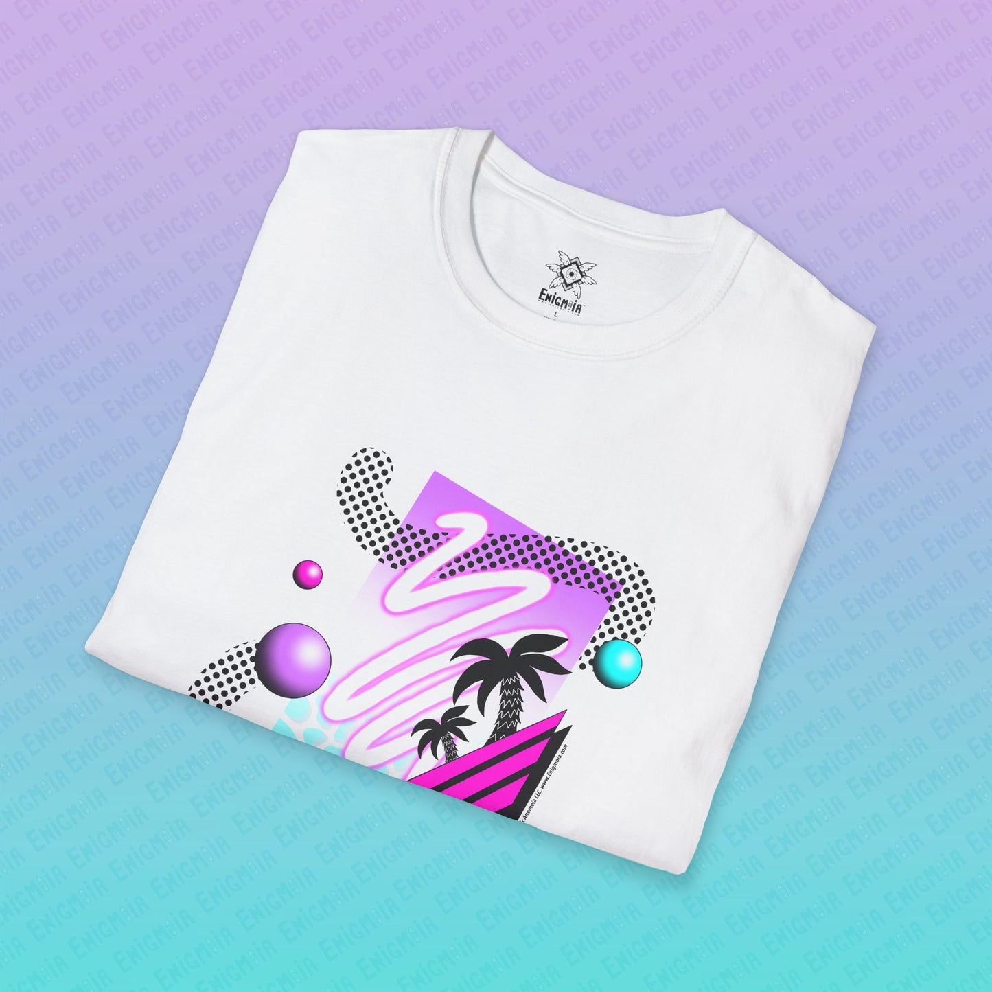 Gummi — Waves - Retro Aesthetic Geometric Memphis Style Pastel Vaporwave Unisex T-Shirt