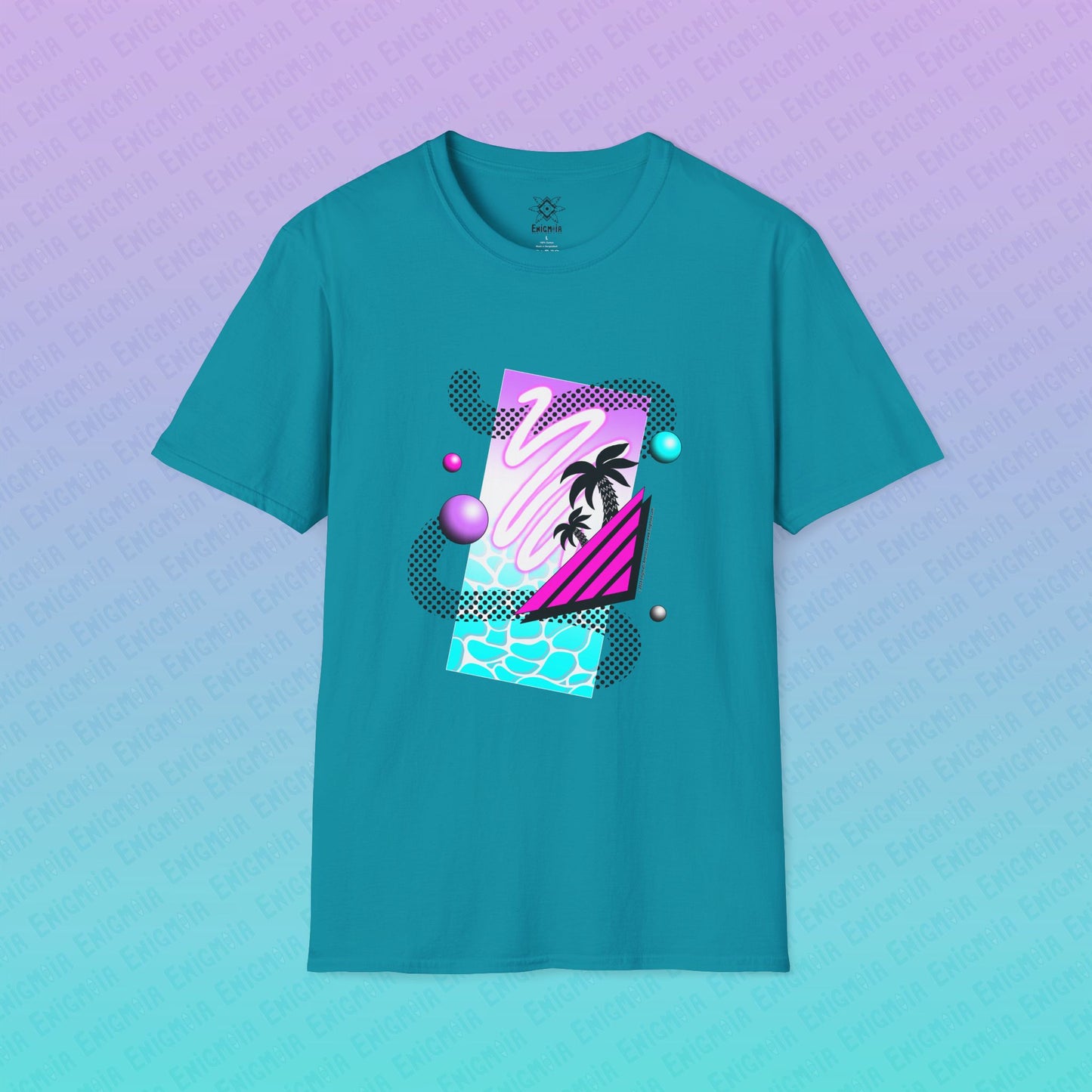 Gummi — Waves - Retro Aesthetic Geometric Memphis Style Pastel Vaporwave Unisex T-Shirt
